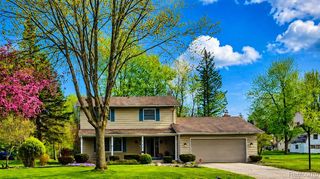 6103 Trenton Drive, Flint Charter Township, MI 48532
