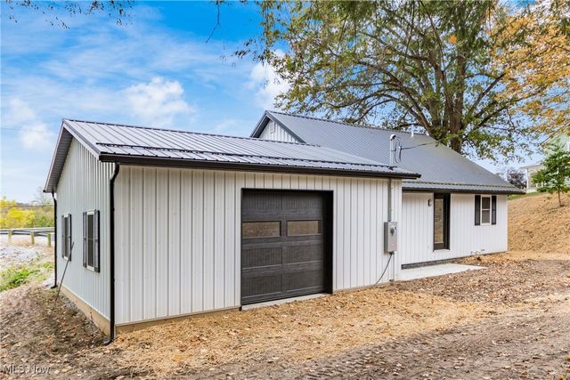 7115 East Pike, Zanesville, OH 43701