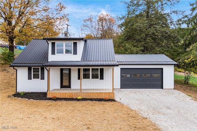 7115 East Pike, Zanesville, OH 43701