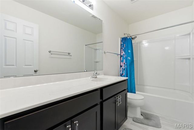148 Wholesome Way, St Charles, MO 63304