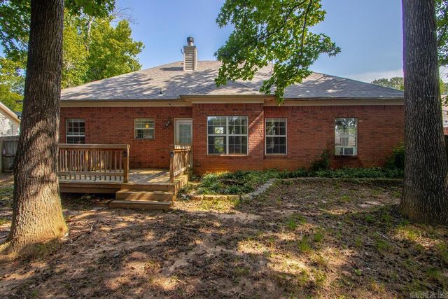 26 Bent Tree Drive, Cabot, AR 72023