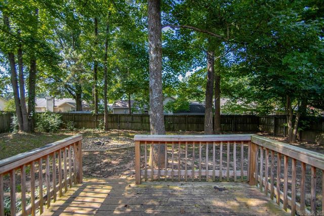 26 Bent Tree Drive, Cabot, AR 72023