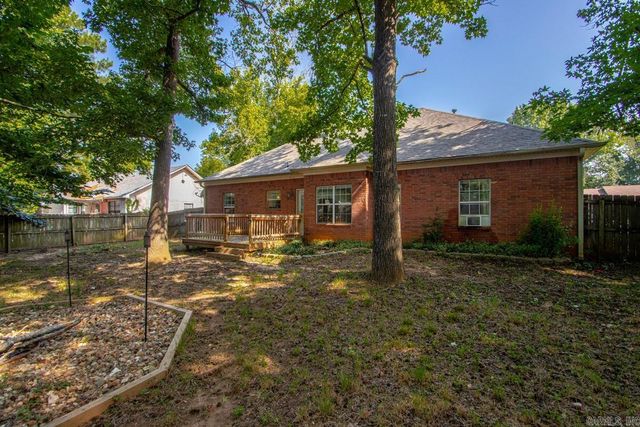 26 Bent Tree Drive, Cabot, AR 72023