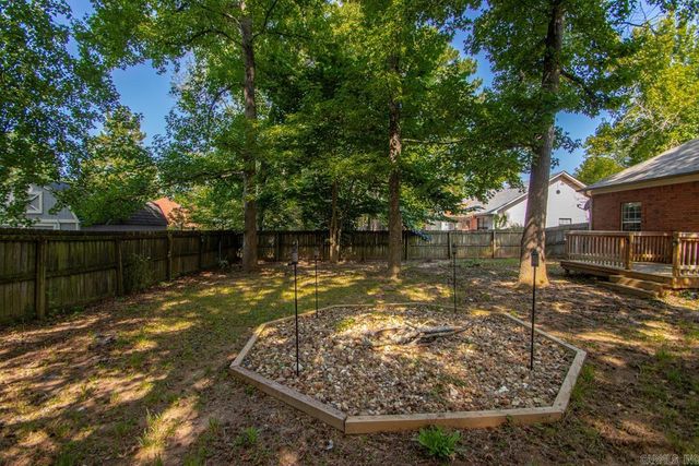 26 Bent Tree Drive, Cabot, AR 72023