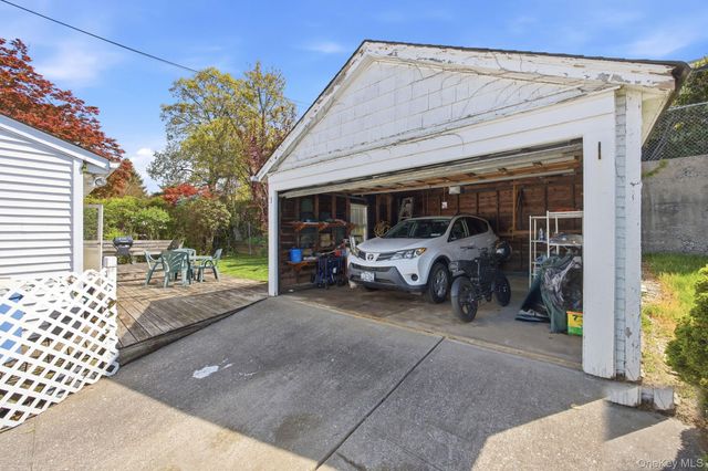 35-19 165th Street, Flushing, NY 11358