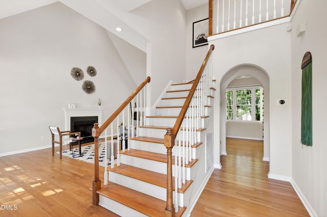 107 Callard Run, Chapel Hill, NC 27514