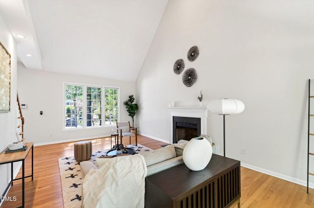 107 Callard Run, Chapel Hill, NC 27514