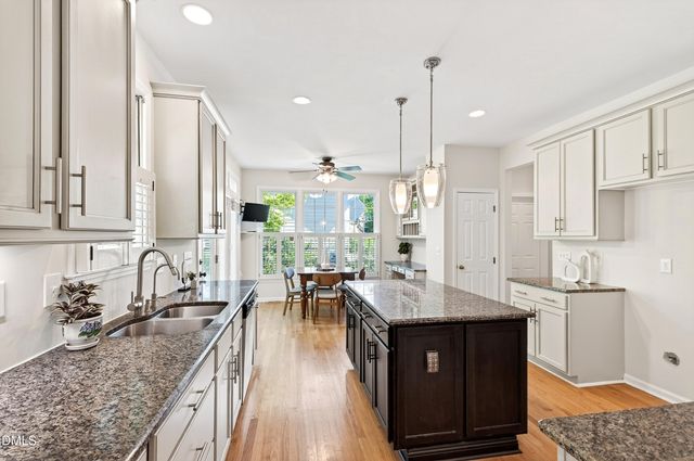 107 Callard Run, Chapel Hill, NC 27514