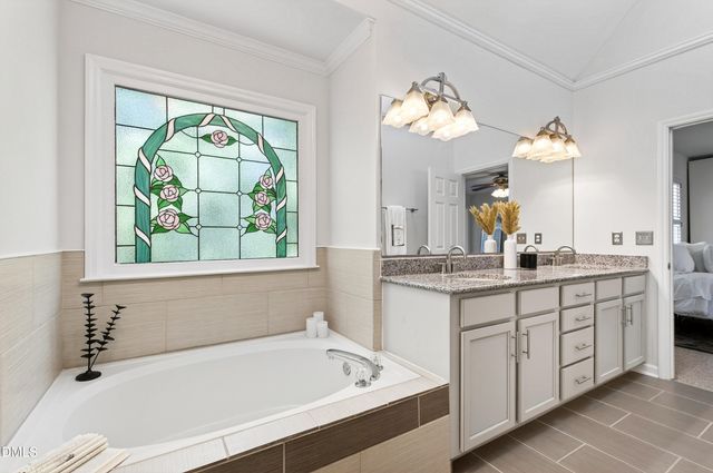 107 Callard Run, Chapel Hill, NC 27514