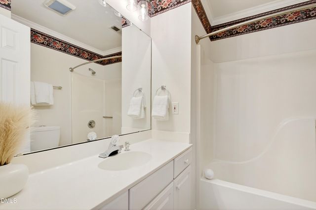 107 Callard Run, Chapel Hill, NC 27514