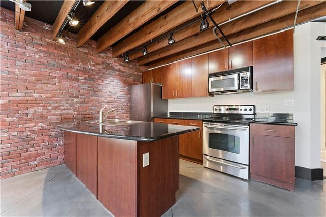 319 Atlanta SE Street 318, Marietta, GA 30060