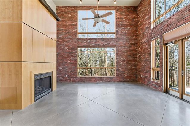 319 Atlanta SE Street 318, Marietta, GA 30060