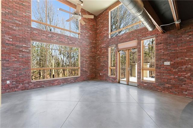 319 Atlanta SE Street 318, Marietta, GA 30060