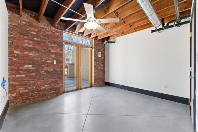 319 Atlanta SE Street 318, Marietta, GA 30060