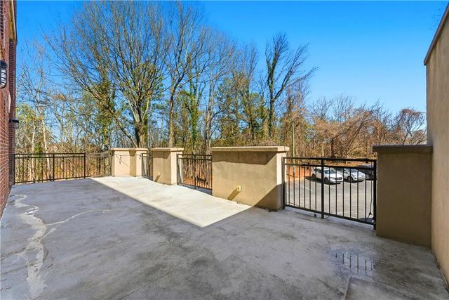 319 Atlanta SE Street 318, Marietta, GA 30060