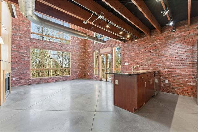 319 Atlanta SE Street 318, Marietta, GA 30060