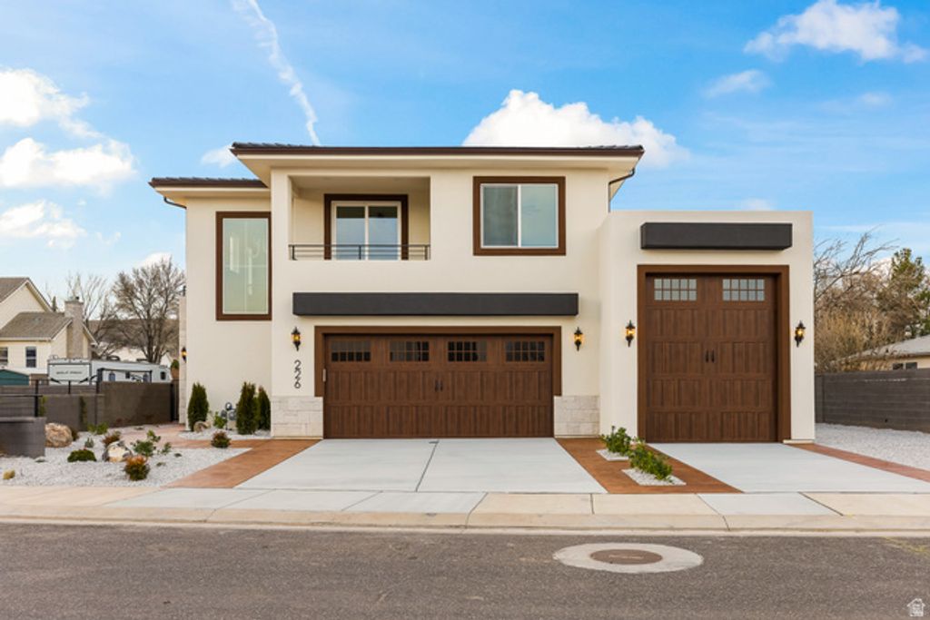 226 E 1100 N, Hurricane, UT 84737