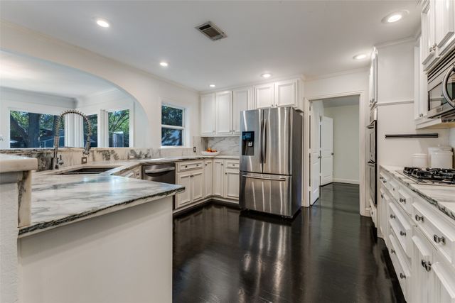 3778 Shorecrest Drive, Dallas, TX 75209