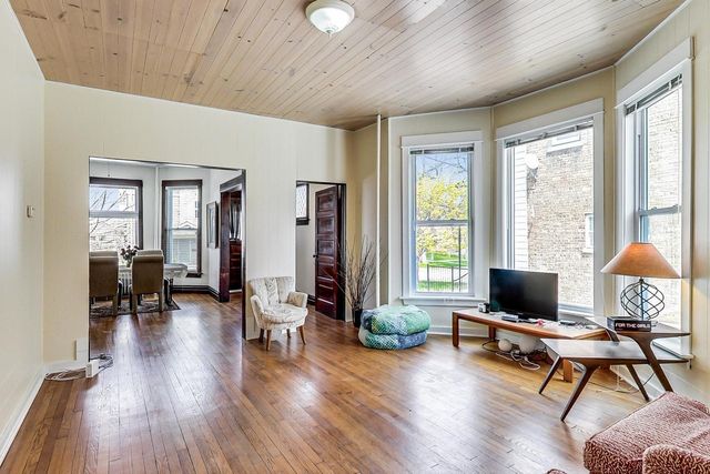 25 Webster Avenue, Highwood, IL 60040