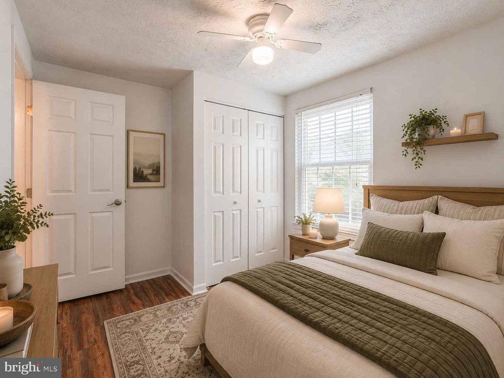 Image 20 of property listing at 16 TURNMILL CT, Nottingham, MD 21236