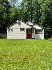 12 Myrtle Avenue, Monticello, NY 12701