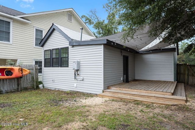704 S 3rd Street, Wilmington, NC 28401