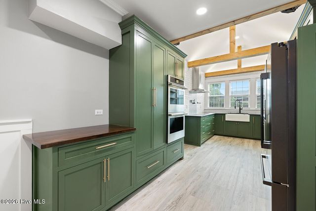 704 S 3rd Street, Wilmington, NC 28401