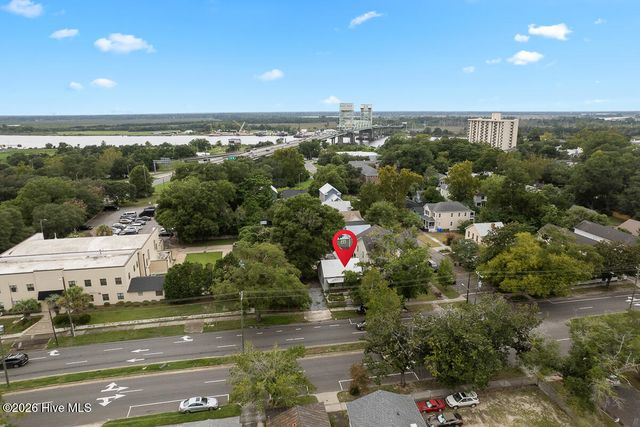 704 S 3rd Street, Wilmington, NC 28401