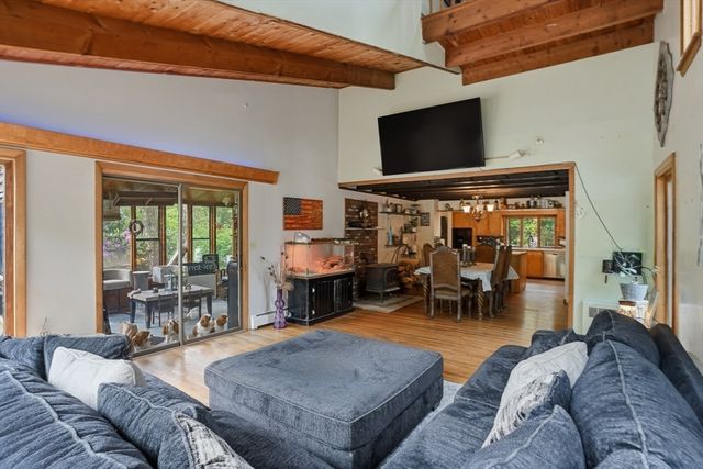 151 Summer St, Rehoboth, MA 02769