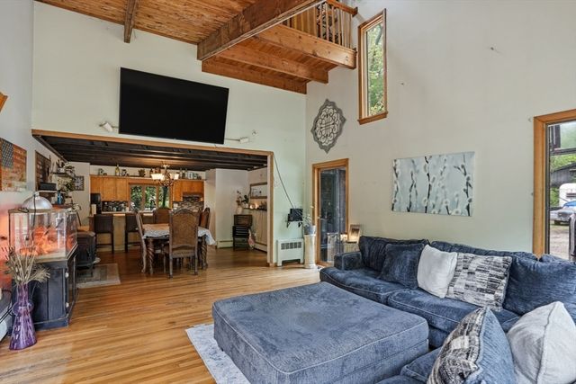 151 Summer St, Rehoboth, MA 02769