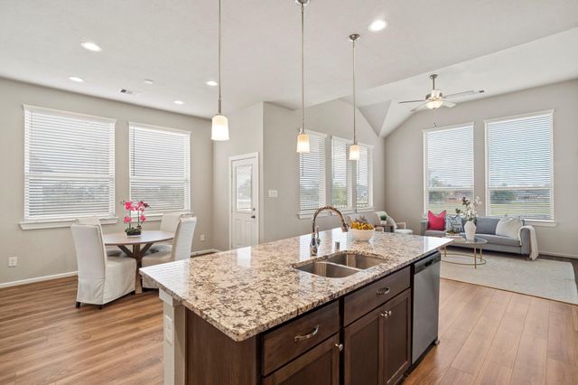 2546 Manor Valley Court, Missouri City, TX 77459