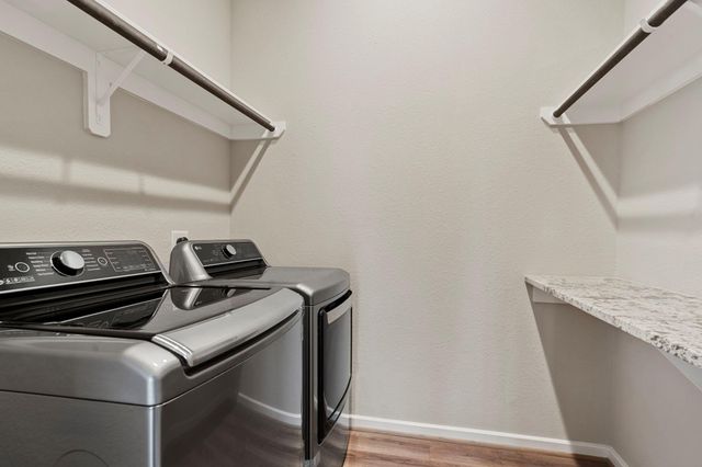 2546 Manor Valley Court, Missouri City, TX 77459