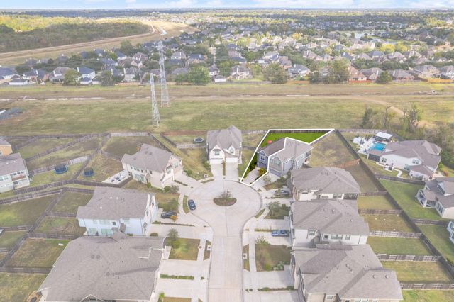 2546 Manor Valley Court, Missouri City, TX 77459