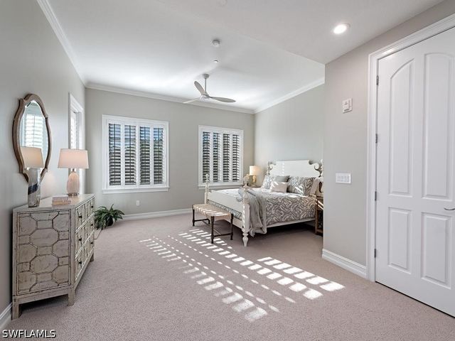 627 6TH AVE S B-302, Naples, FL 34102