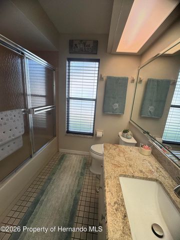 4370 Craigdarragh Avenue, Spring Hill, FL 34606