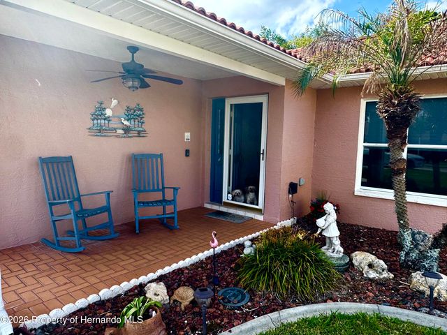 4370 Craigdarragh Avenue, Spring Hill, FL 34606