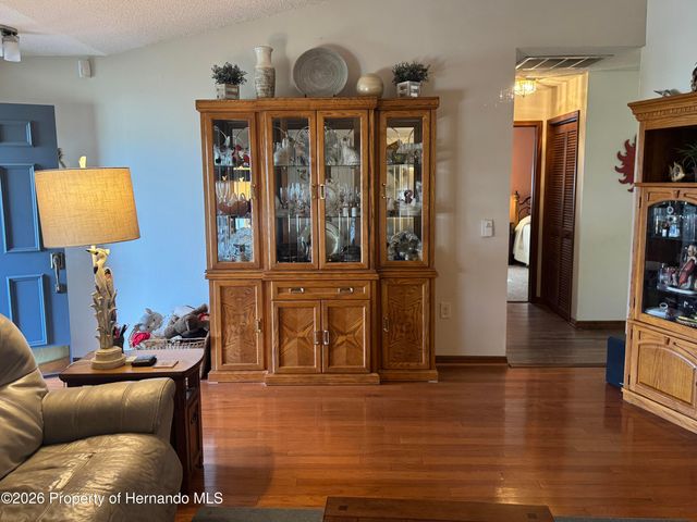 4370 Craigdarragh Avenue, Spring Hill, FL 34606