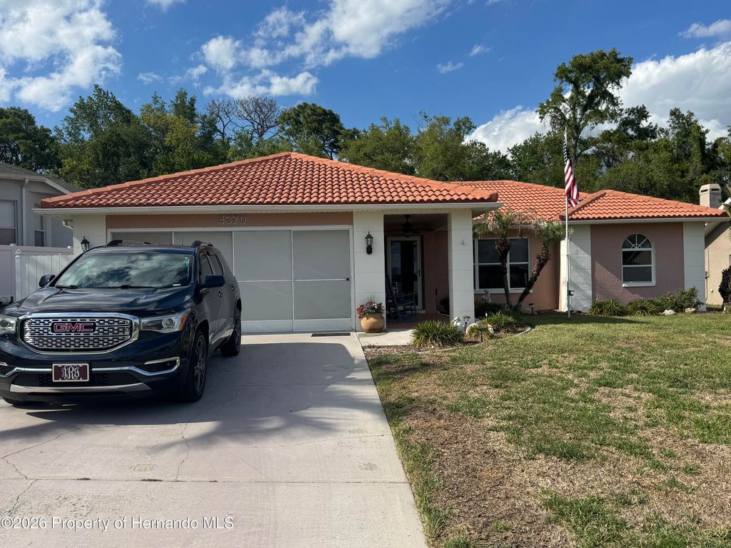 4370 Craigdarragh Avenue, Spring Hill, FL 34606