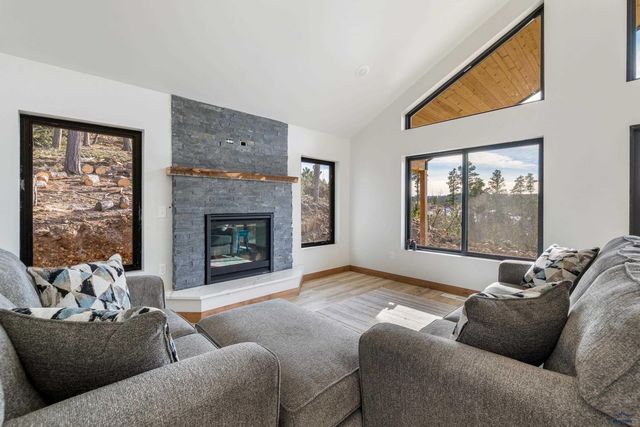 11837 GOLDEN RIDGE RD, Deadwood, SD 57732