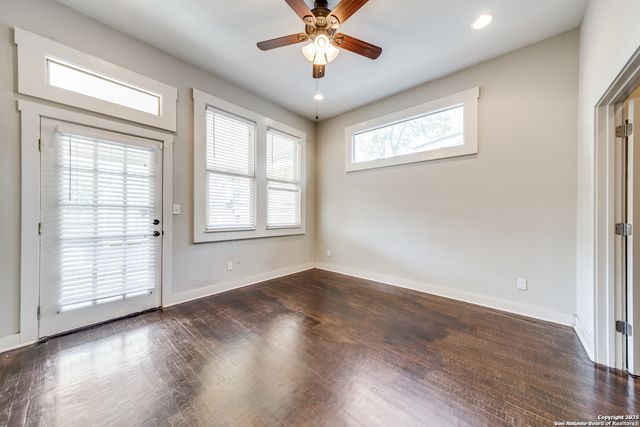 1106 Dawson, San Antonio, TX 78202