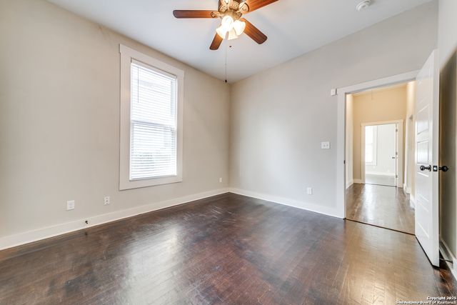 1106 Dawson, San Antonio, TX 78202