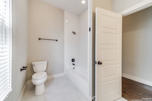 1106 Dawson, San Antonio, TX 78202