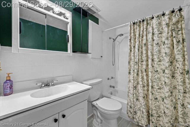 13349 Lake Point Boulevard, Van Buren Charter Township, MI 48111