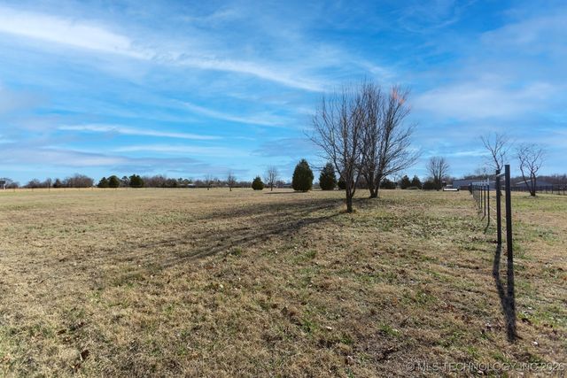 9623 N Yale Avenue, Sperry, OK 74073