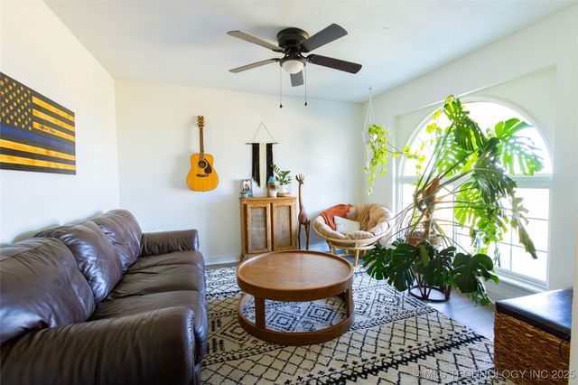 9623 N Yale Avenue, Sperry, OK 74073