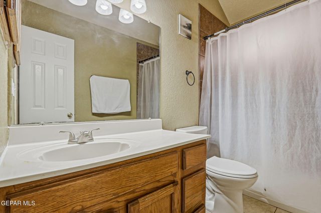 1856 Dolph Quijano Place, El Paso, TX 79936