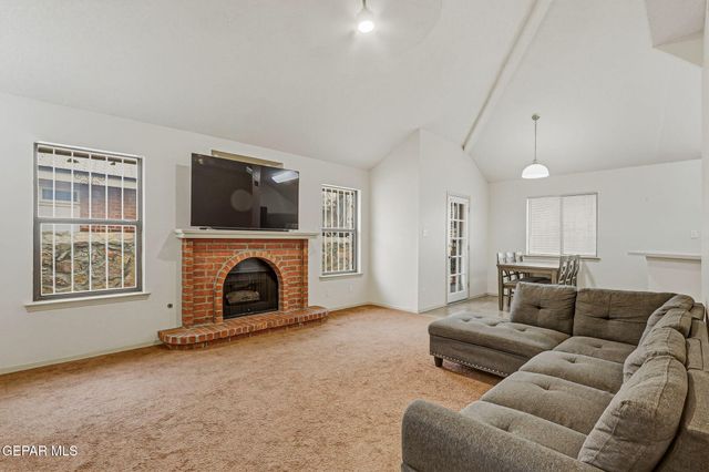 1856 Dolph Quijano Place, El Paso, TX 79936