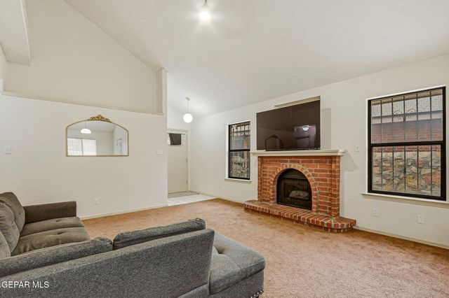 1856 Dolph Quijano Place, El Paso, TX 79936