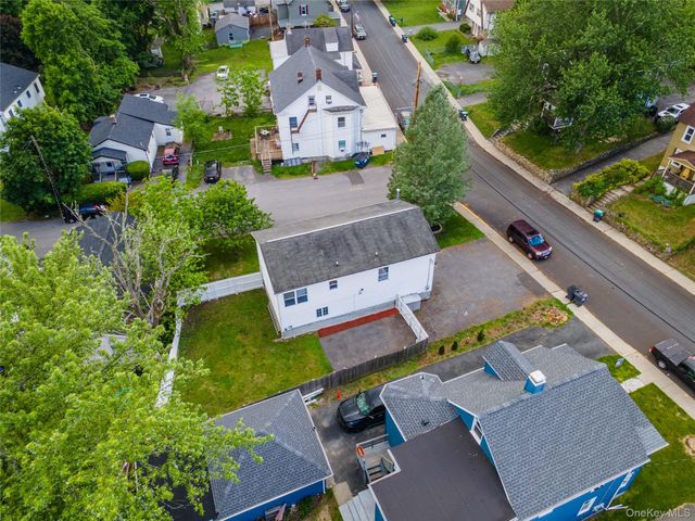 99 Univoice Street, Maybrook, NY 12543