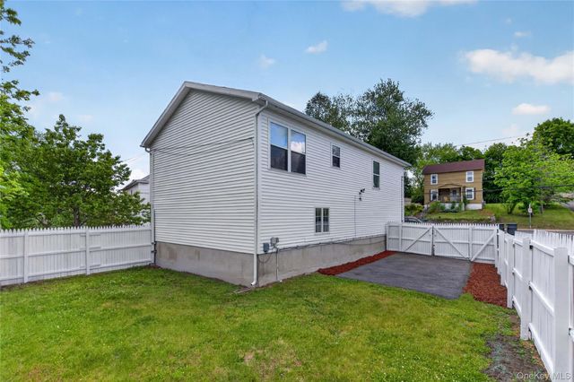 99 Univoice Street, Maybrook, NY 12543